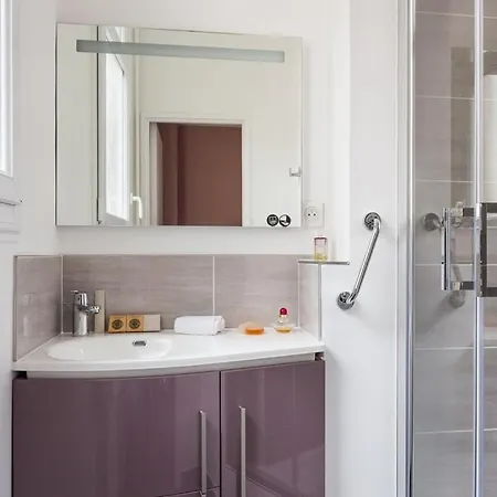 Appartement Rue Auguste Comte By Onefinestay *